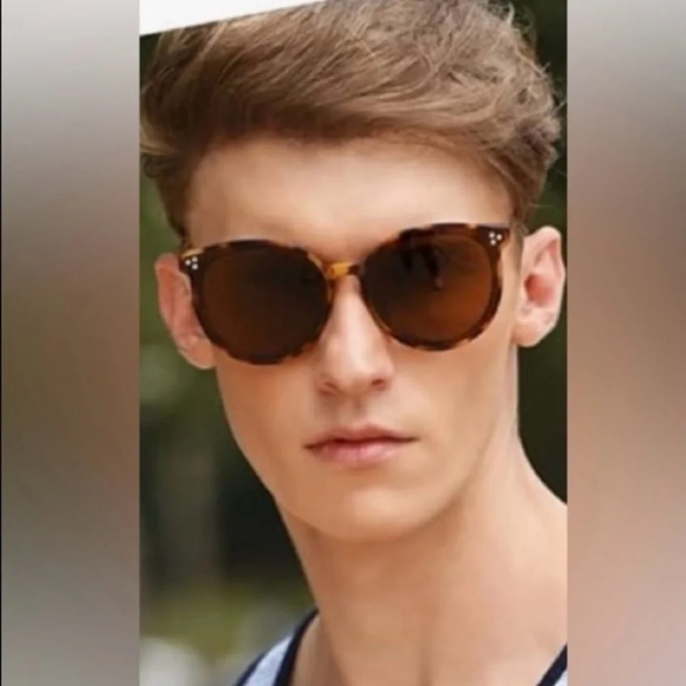 Dollger Classic Round / Cateye Sunglasses‎ for Men or Women Retro Shades UV400